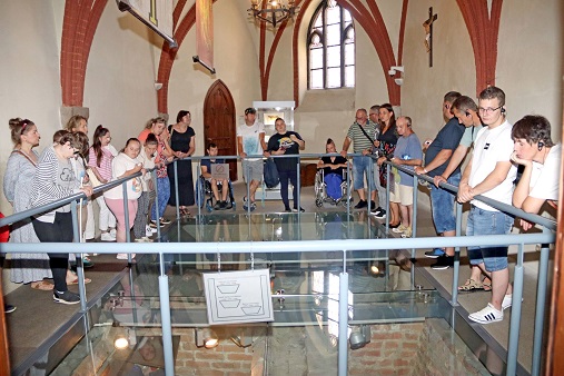 niepełnosprawni