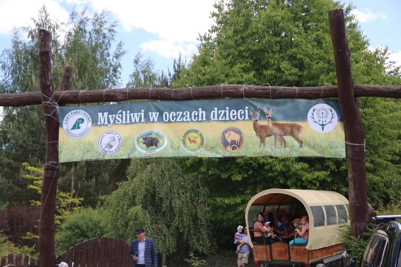 Mysliwi w oczach dzieci1