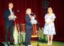 Jolanta Ważna – wiceburmistrz miasta Kwidzyna, Mariusz Wesołowski – wiceprzewodniczący rady miasta Kwidzyna, oraz Anna Jankowska – dyrektor MOW zabierają głos na scenie podczas wydarzenia.