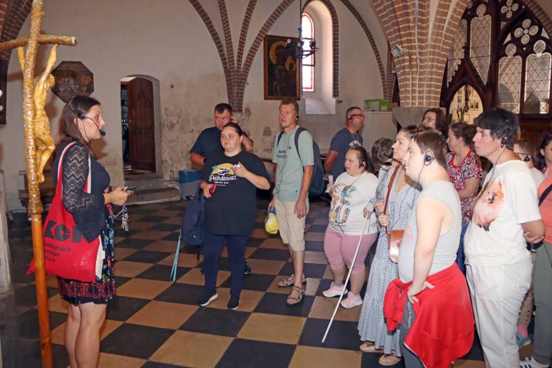 niepelnosprawni w katedrze3